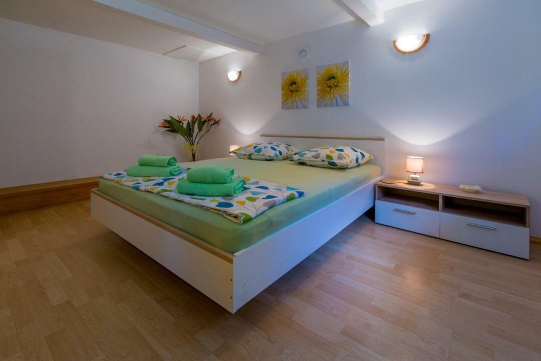 Apartment Dvorska Crikvenica Eksteriør bilde